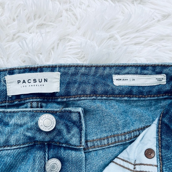 PacSun Embroidered mom Blue Jean five pocket button fly size 25 - Picture 4 of 6